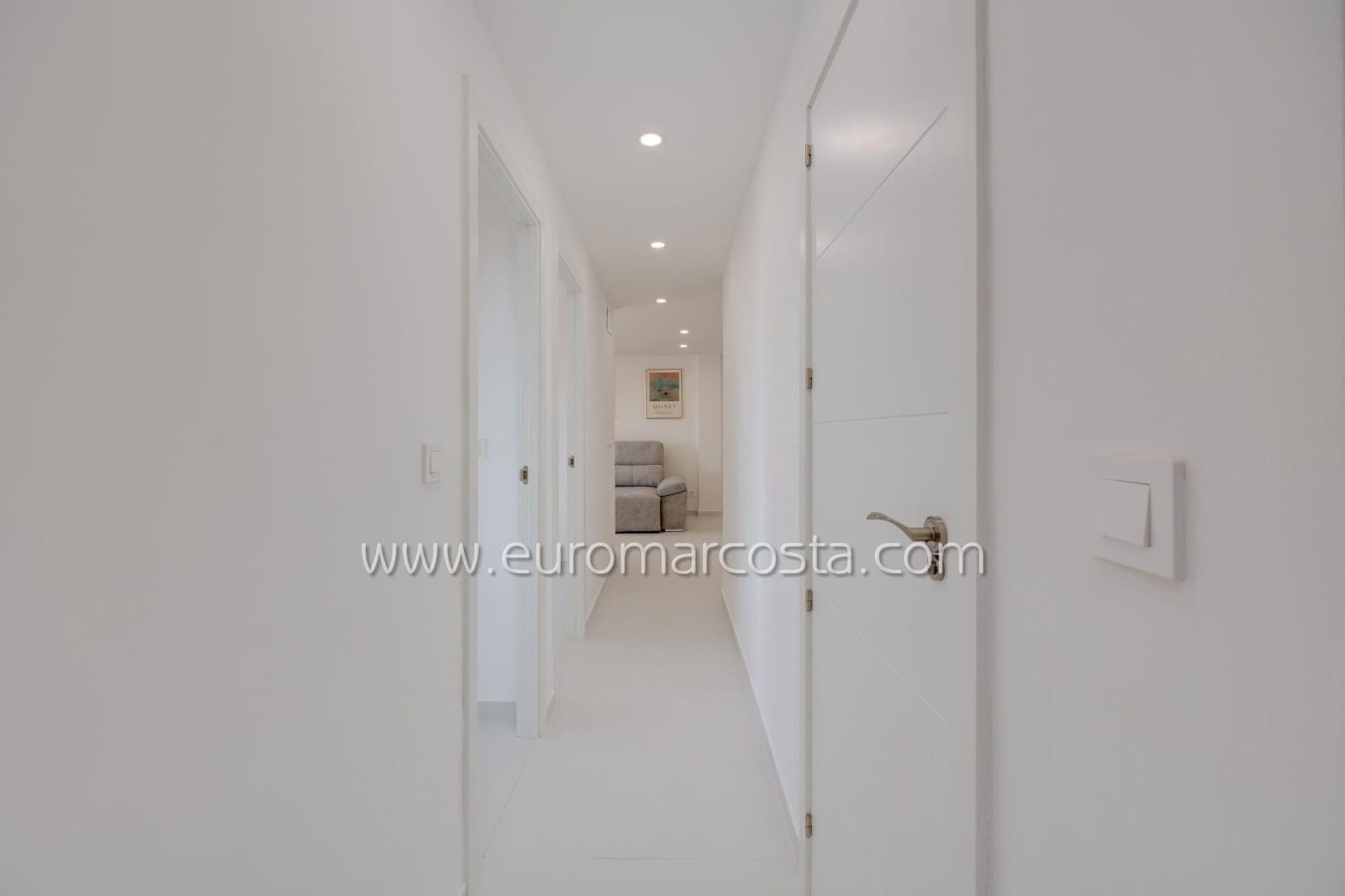 3 quarto Apartamento para venda em Torrevieja - 269 000 € (Ref: 9414589)