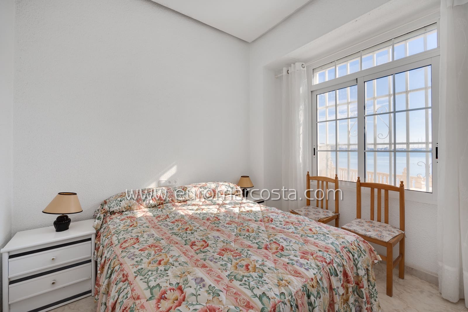 4 sovrum Lägenhet till salu i Torrevieja med garage - 389 500 € (Ref: 9414590)