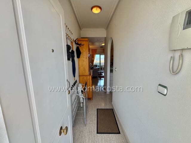 2 soverom Leilighet til salgs i Almoradí med svømmebasseng garasje - € 121 000 (Ref: 9471495)