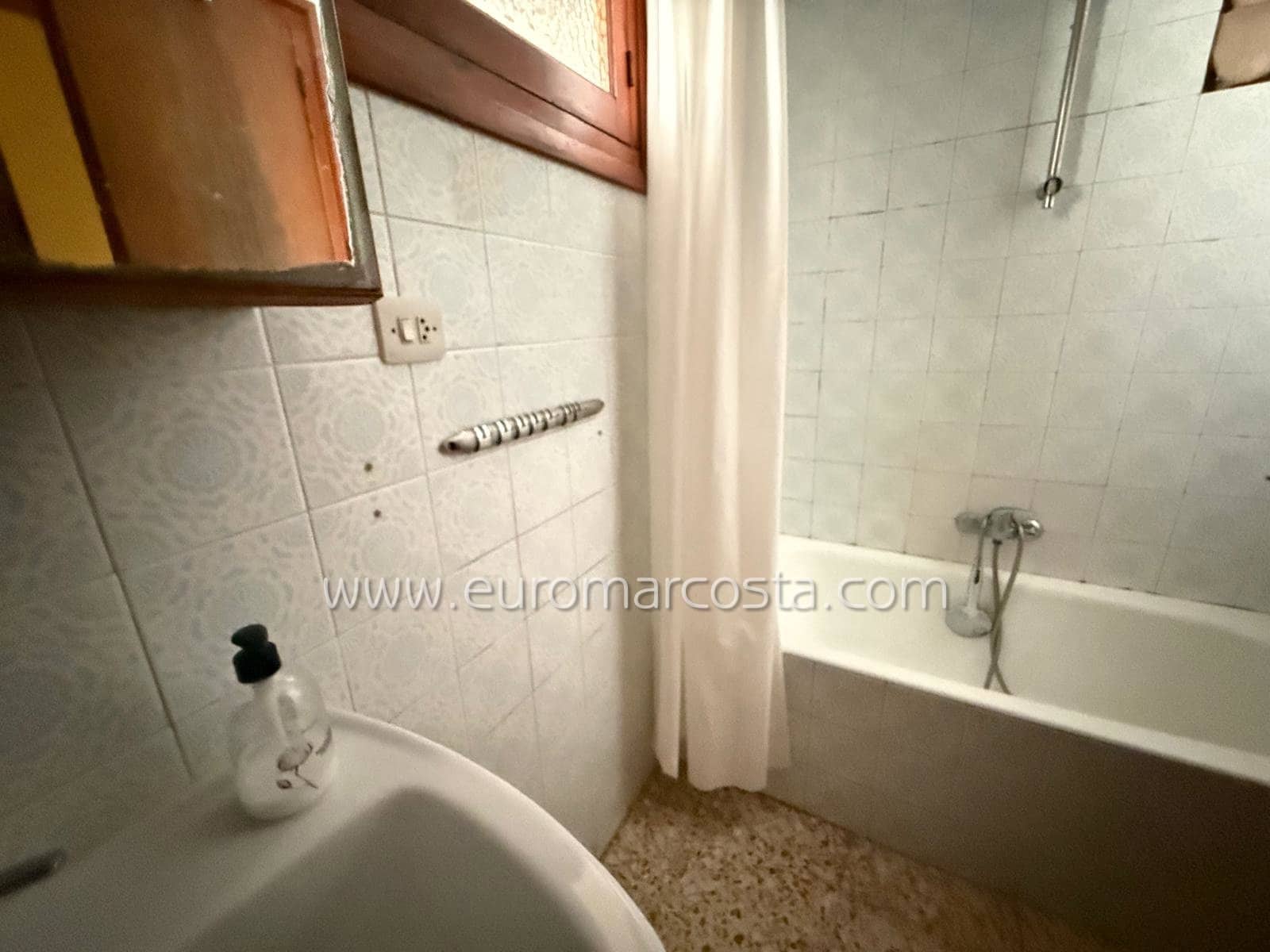 3 bedroom Apartment for sale in Guardamar del Segura - € 129,000 (Ref: 9483183)