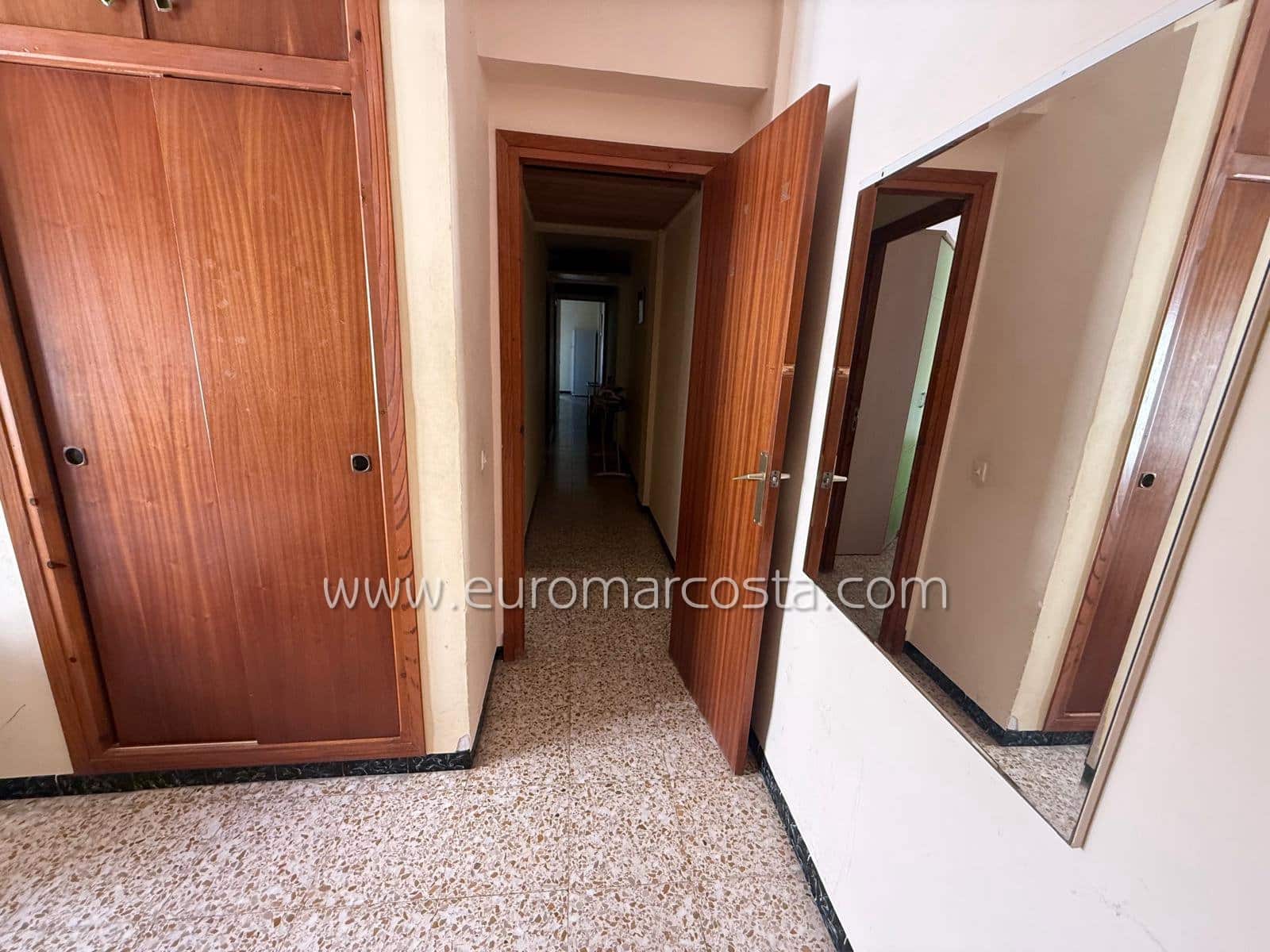 3 bedroom Apartment for sale in Guardamar del Segura - € 129,000 (Ref: 9483183)
