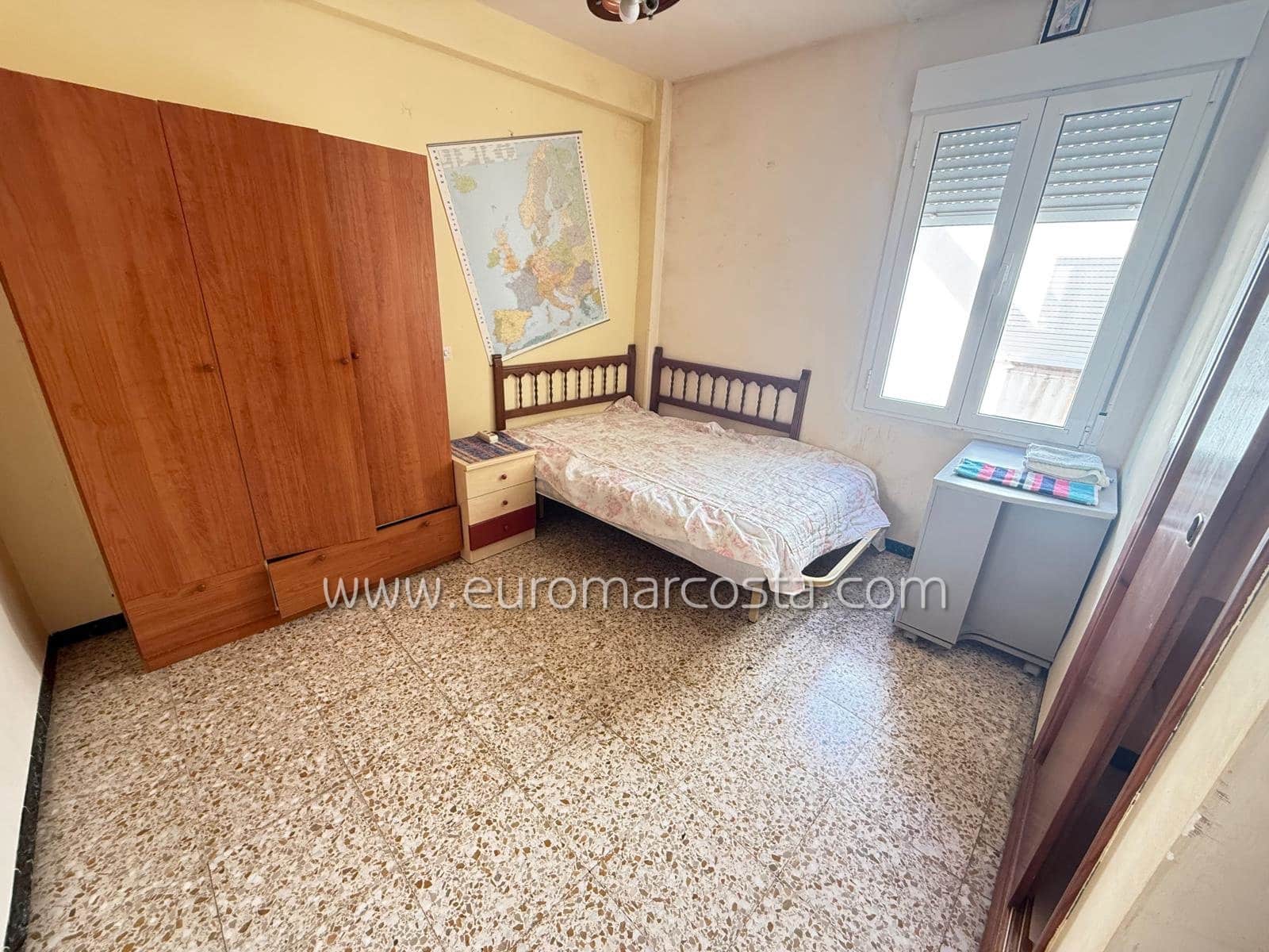 3 bedroom Apartment for sale in Guardamar del Segura - € 129,000 (Ref: 9483183)