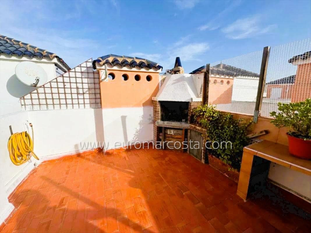 2 soveværelse Penthouse til salg i La Mata med swimmingpool - € 139.900 (Ref: 9487192)