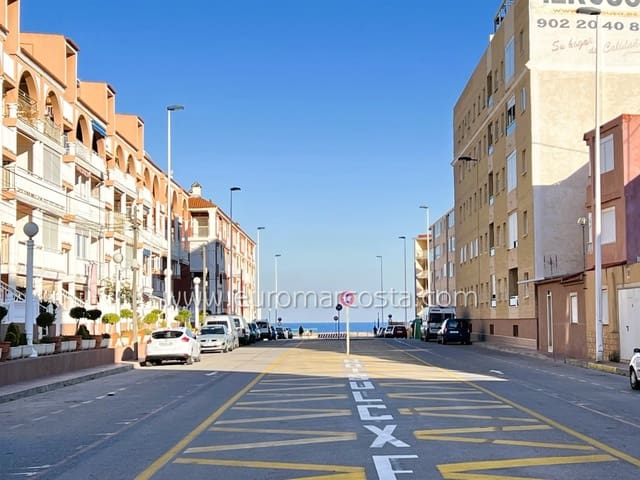 2 soveværelse Penthouse til salg i La Mata, Torrevieja med swimmingpool - € 139.900 (Ref: 9487192)