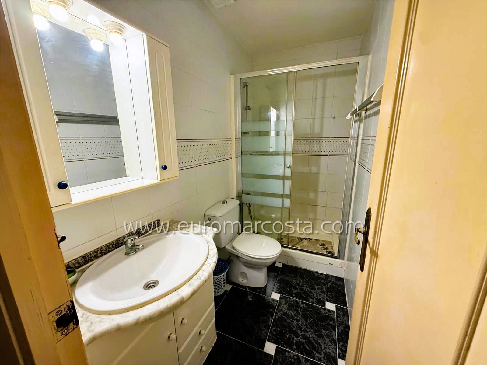 2 soveværelse Penthouse til salg i La Mata med swimmingpool - € 139.900 (Ref: 9487192)