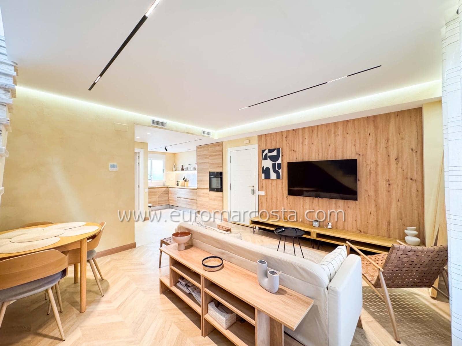 3 sovrum Lägenhet till salu i Guardamar del Segura med garage - 399 000 € (Ref: 9487939)