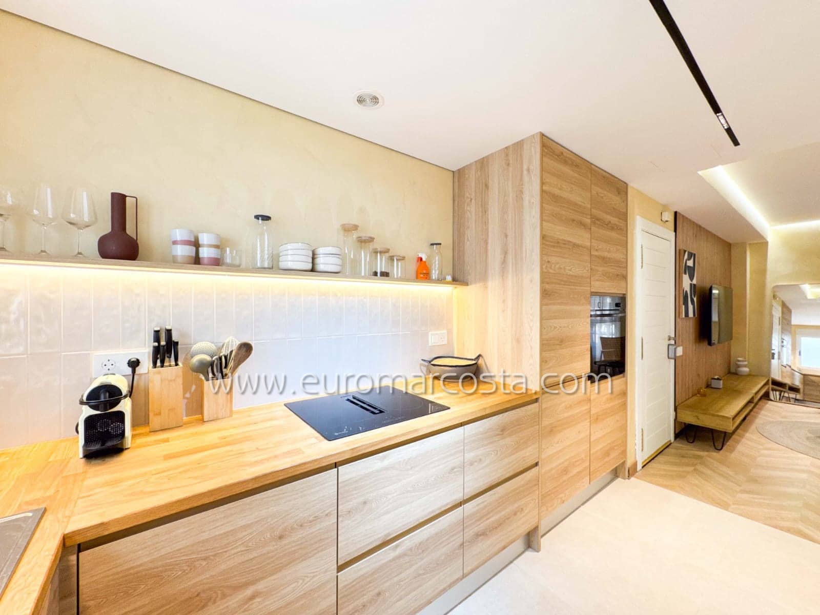 3 sovrum Lägenhet till salu i Guardamar del Segura med garage - 399 000 € (Ref: 9487939)