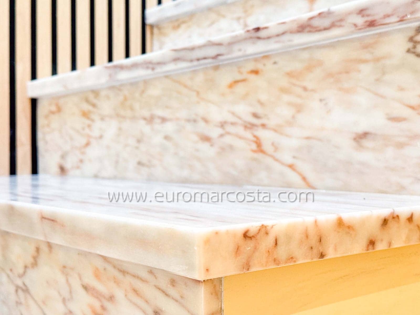 3 sovrum Lägenhet till salu i Guardamar del Segura med garage - 399 000 € (Ref: 9487939)