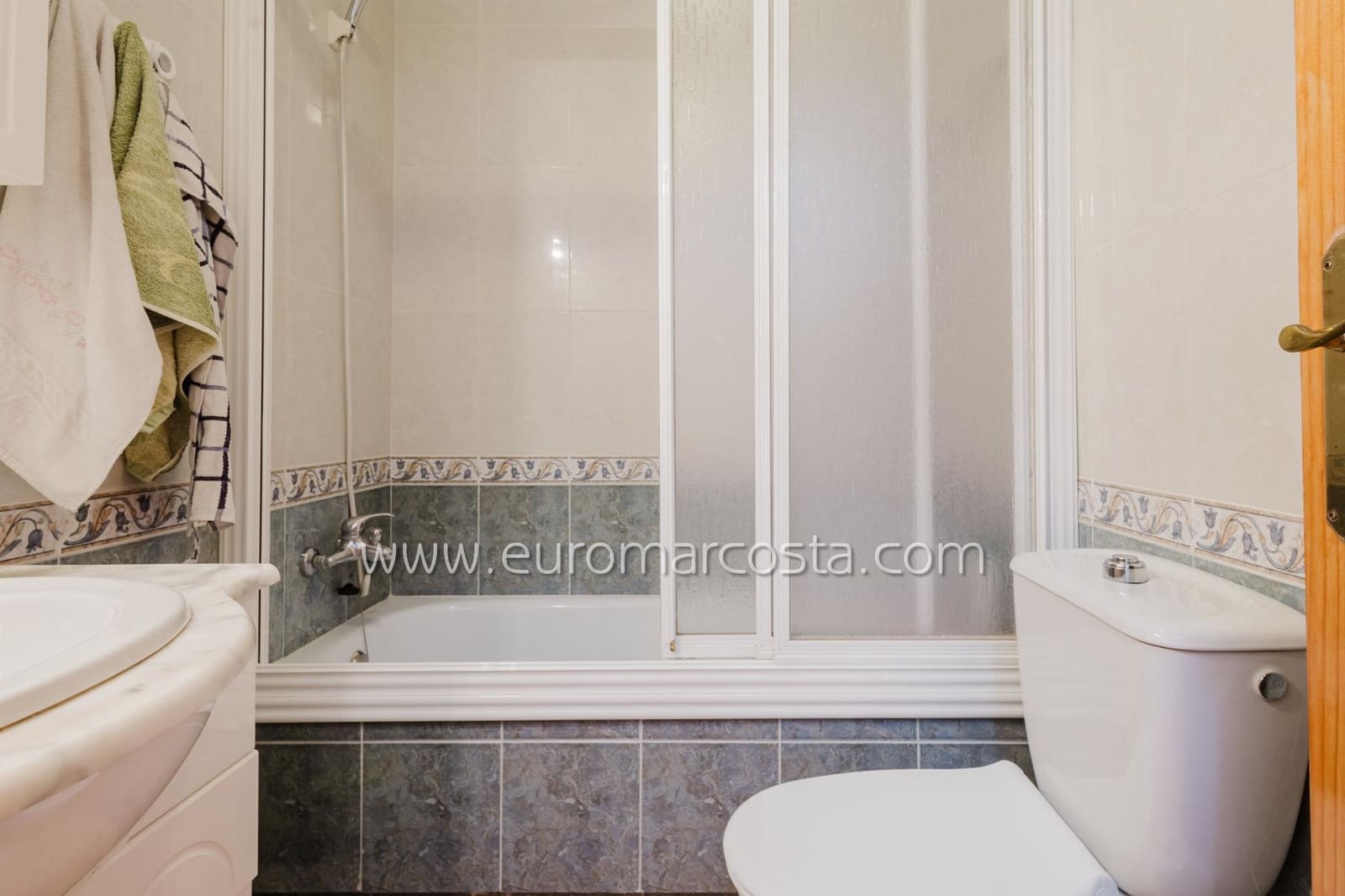 3 makuuhuone Huoneisto myytävänä paikassa Torrevieja - 159 500 € (Ref: 9516346)