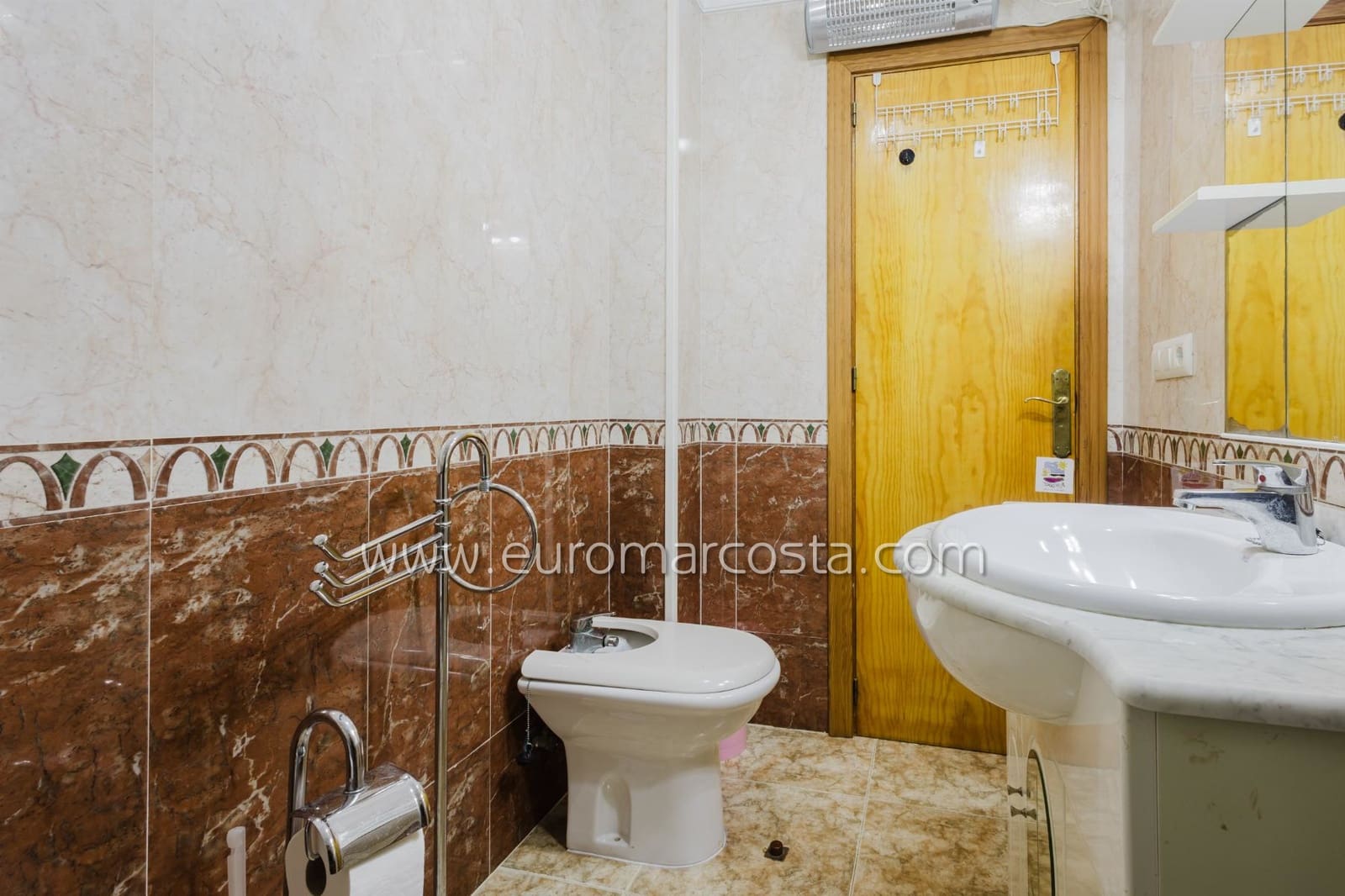 2 Zimmer Penthouse zu verkaufen in Torrevieja mit Garage - 149.500 € (Ref: 9523593)