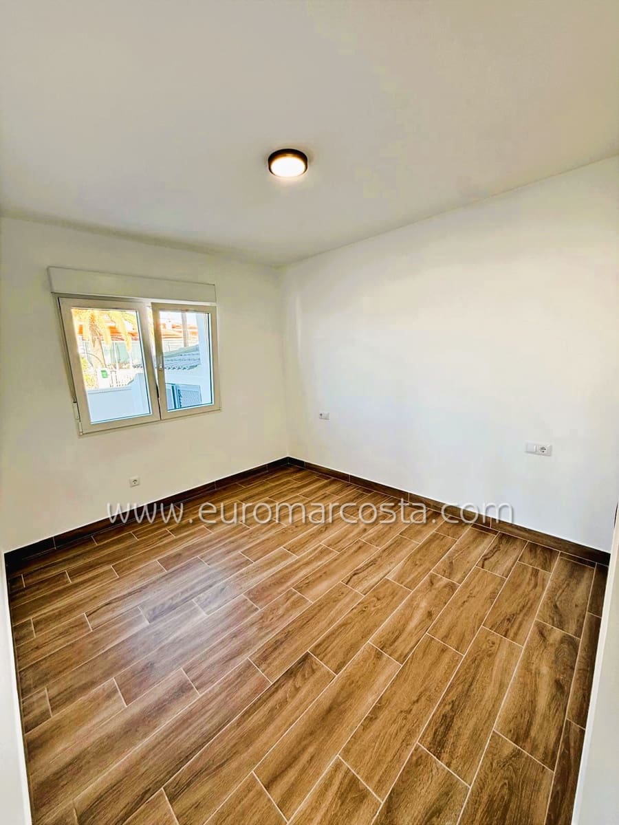 3 soveværelse Rækkehus til salg i Ciudad Quesada med garage - € 249.000 (Ref: 9539039)