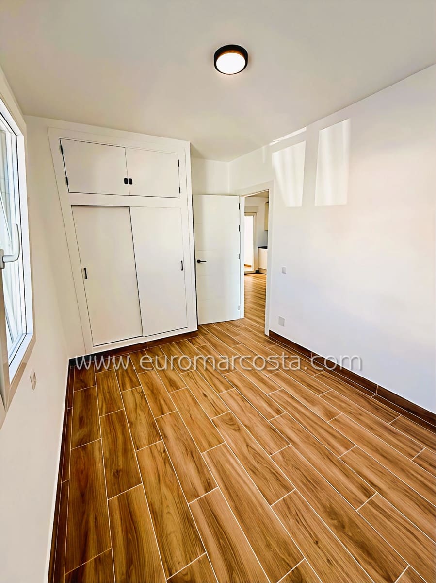 3 soveværelse Rækkehus til salg i Ciudad Quesada med garage - € 249.000 (Ref: 9539039)