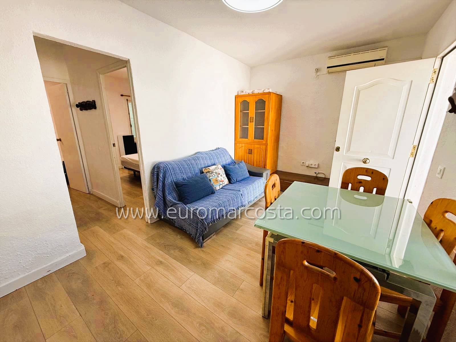 2 Zimmer Reihenhaus zu verkaufen in Torrevieja - 99.000 € (Ref: 9610104)