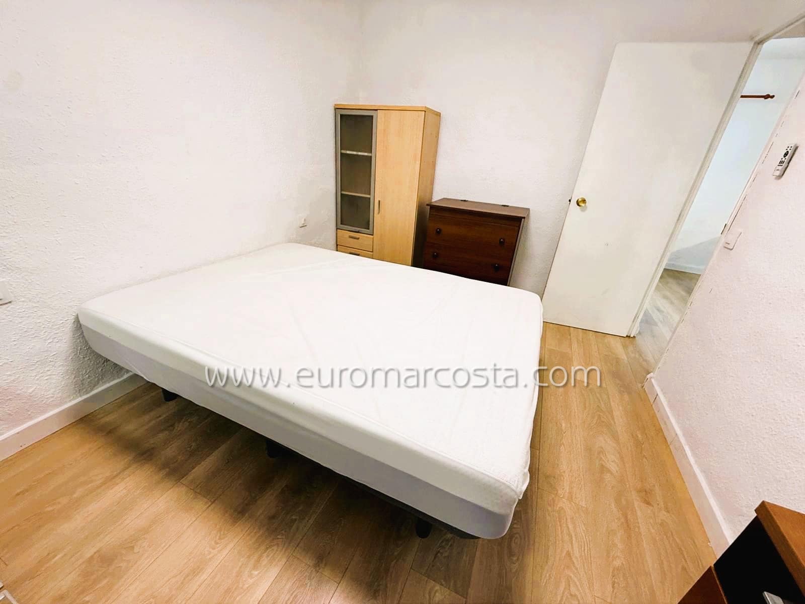 2 Zimmer Reihenhaus zu verkaufen in Torrevieja - 99.000 € (Ref: 9610104)