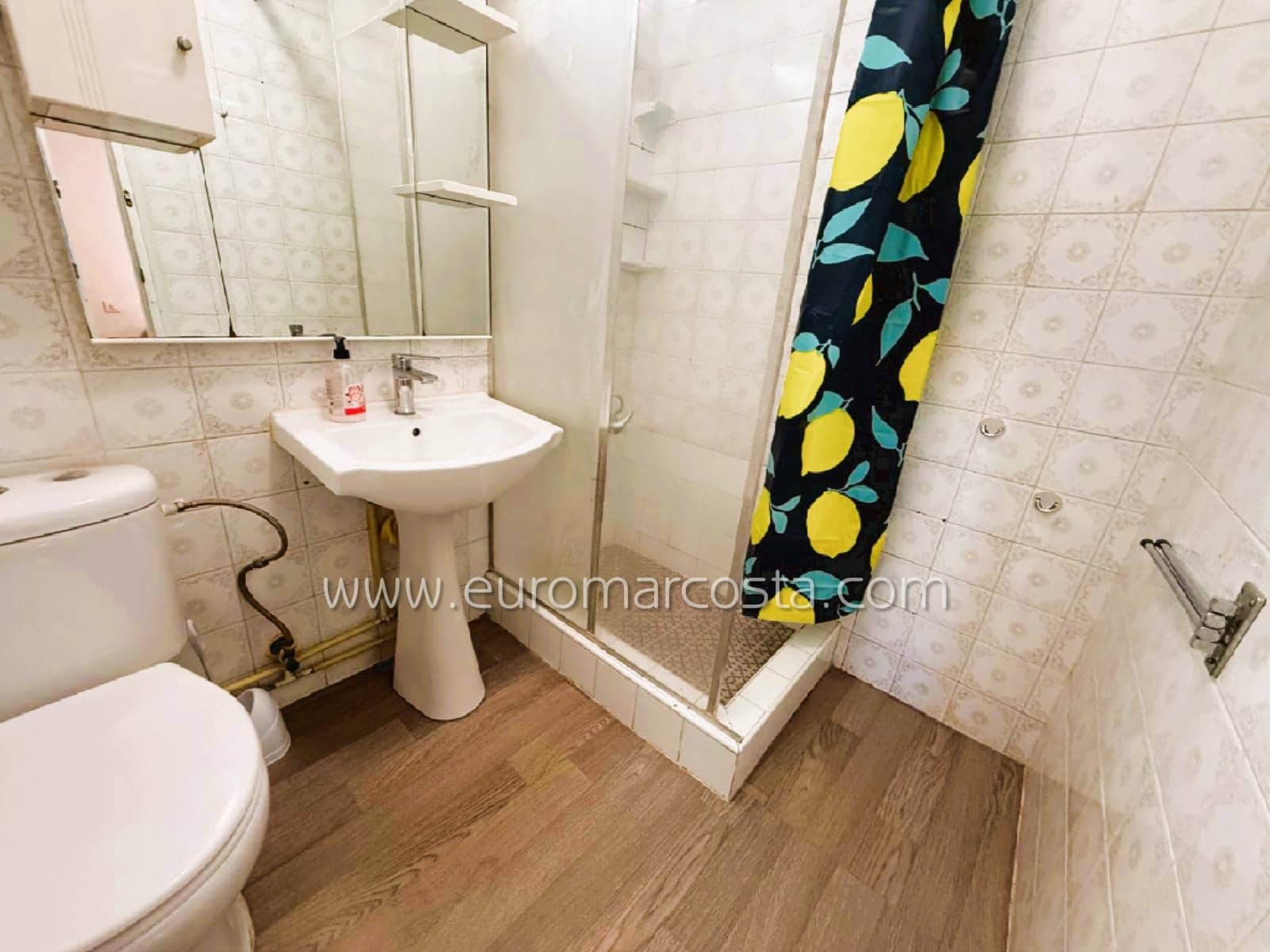 2 Zimmer Reihenhaus zu verkaufen in Torrevieja - 99.000 € (Ref: 9610104)