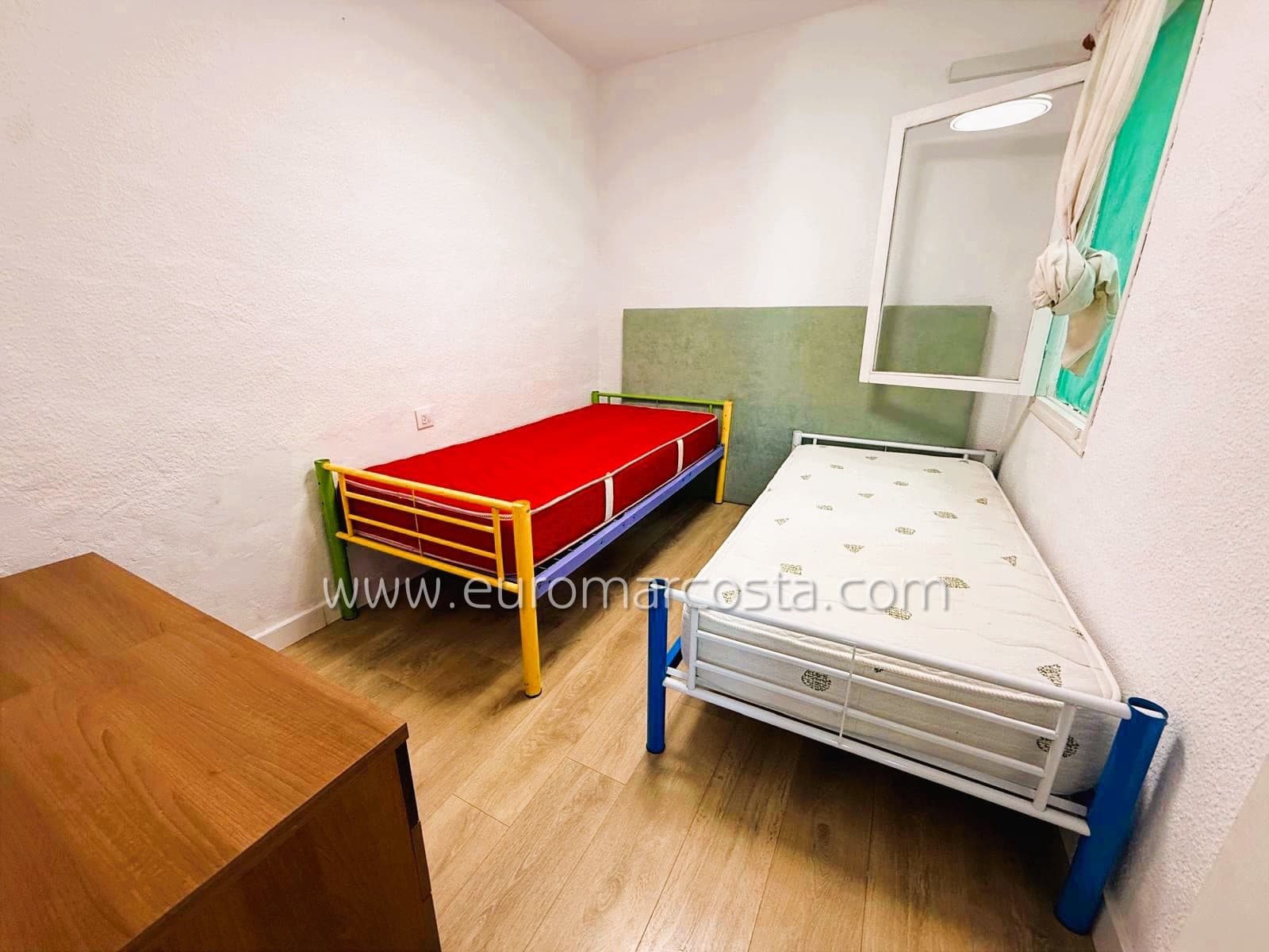 2 Zimmer Reihenhaus zu verkaufen in Torrevieja - 99.000 € (Ref: 9610104)