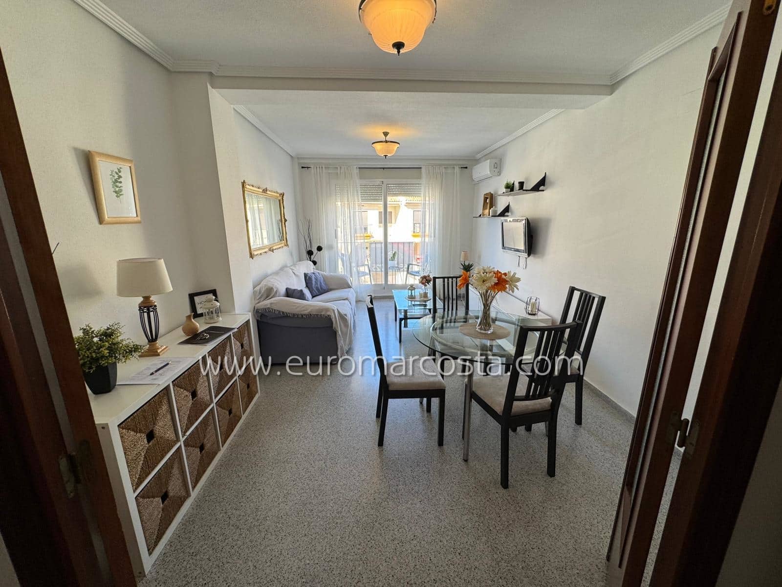 3 Zimmer Apartment zu verkaufen in San Miguel de Salinas mit Garage - 139.900 € (Ref: 9626476)