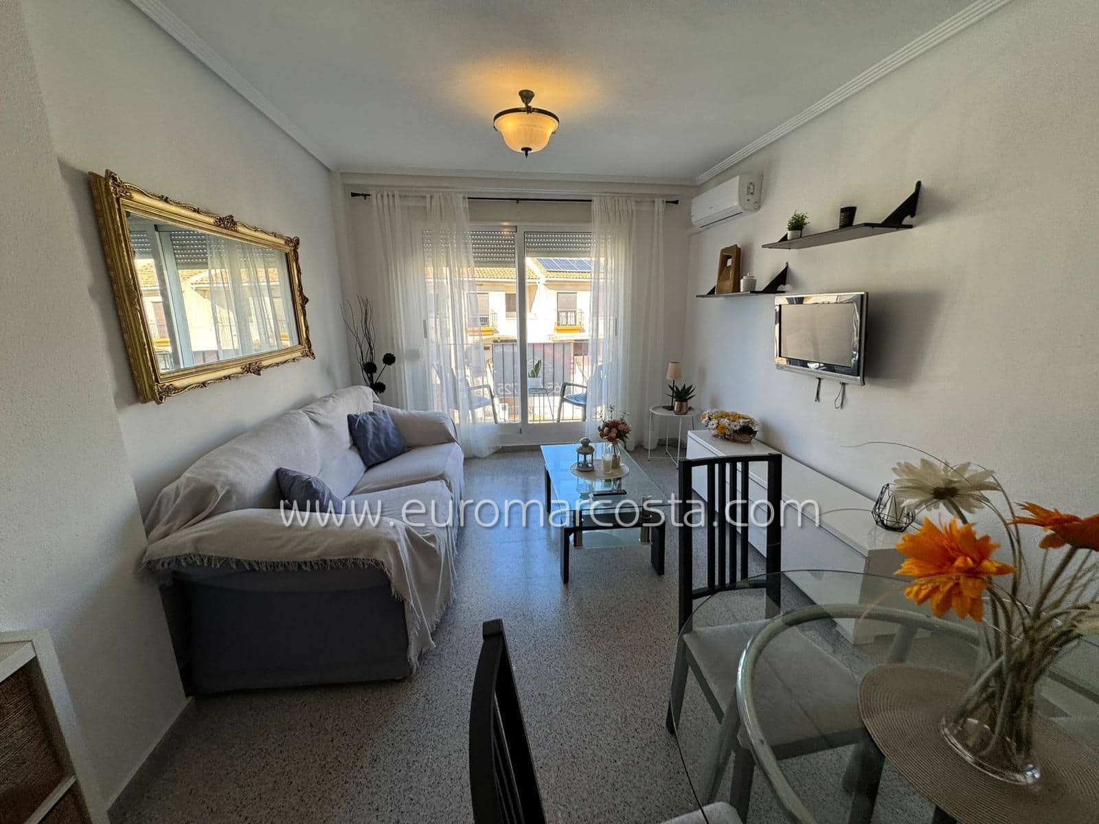 3 Zimmer Apartment zu verkaufen in San Miguel de Salinas mit Garage - 139.900 € (Ref: 9626476)