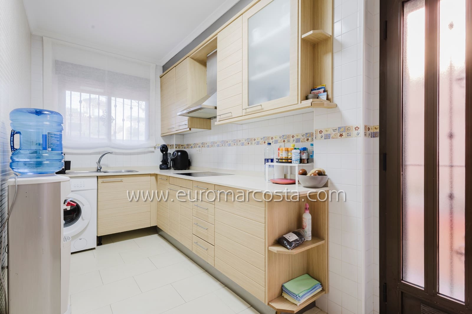 2 makuuhuone Huvila myytävänä paikassa Torrevieja mukana uima-altaan - 239 000 € (Ref: 9631814)