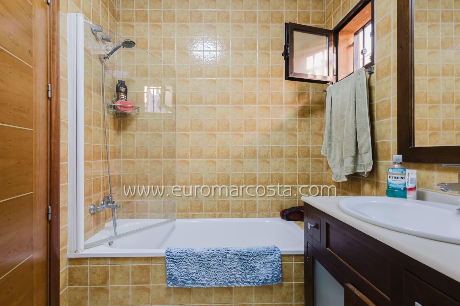 2 makuuhuone Huvila myytävänä paikassa Torrevieja mukana uima-altaan - 239 000 € (Ref: 9631814)