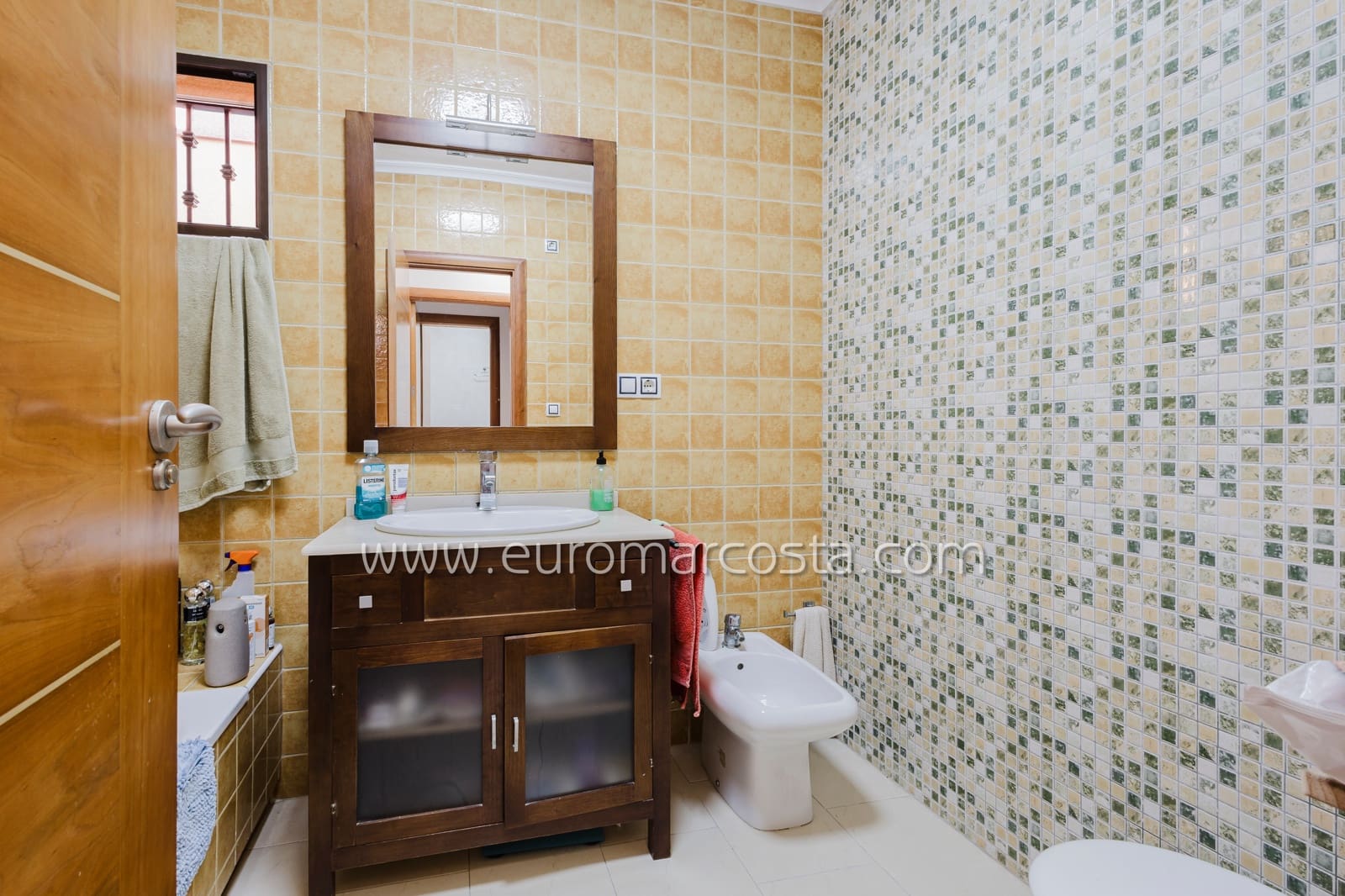 2 makuuhuone Huvila myytävänä paikassa Torrevieja mukana uima-altaan - 239 000 € (Ref: 9631814)