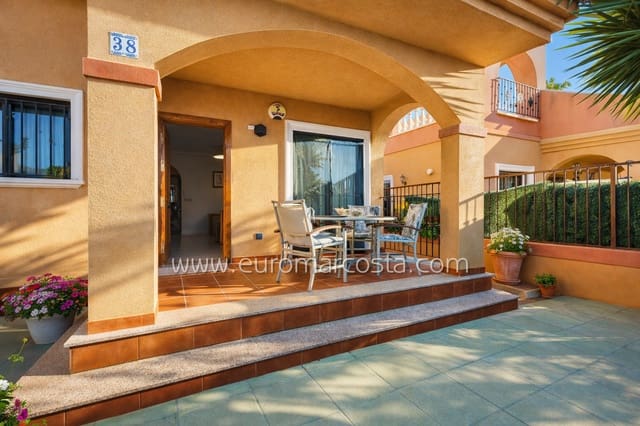2 makuuhuone Huvila myytävänä paikassa Parque Acuático - Sector 25, Torrevieja mukana uima-altaan - 219 990 € (Ref: 9631814)