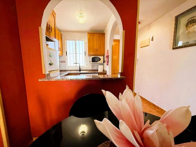 2 bedroom Apartment for sale in Torrevieja with pool - € 159,000 (Ref: 9685904)