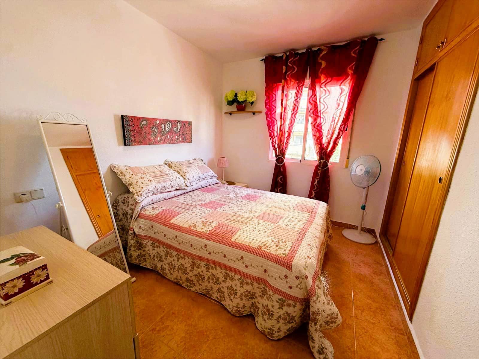 2 soverom Leilighet til salgs i Torrevieja med svømmebasseng - € 159 000 (Ref: 9685904)