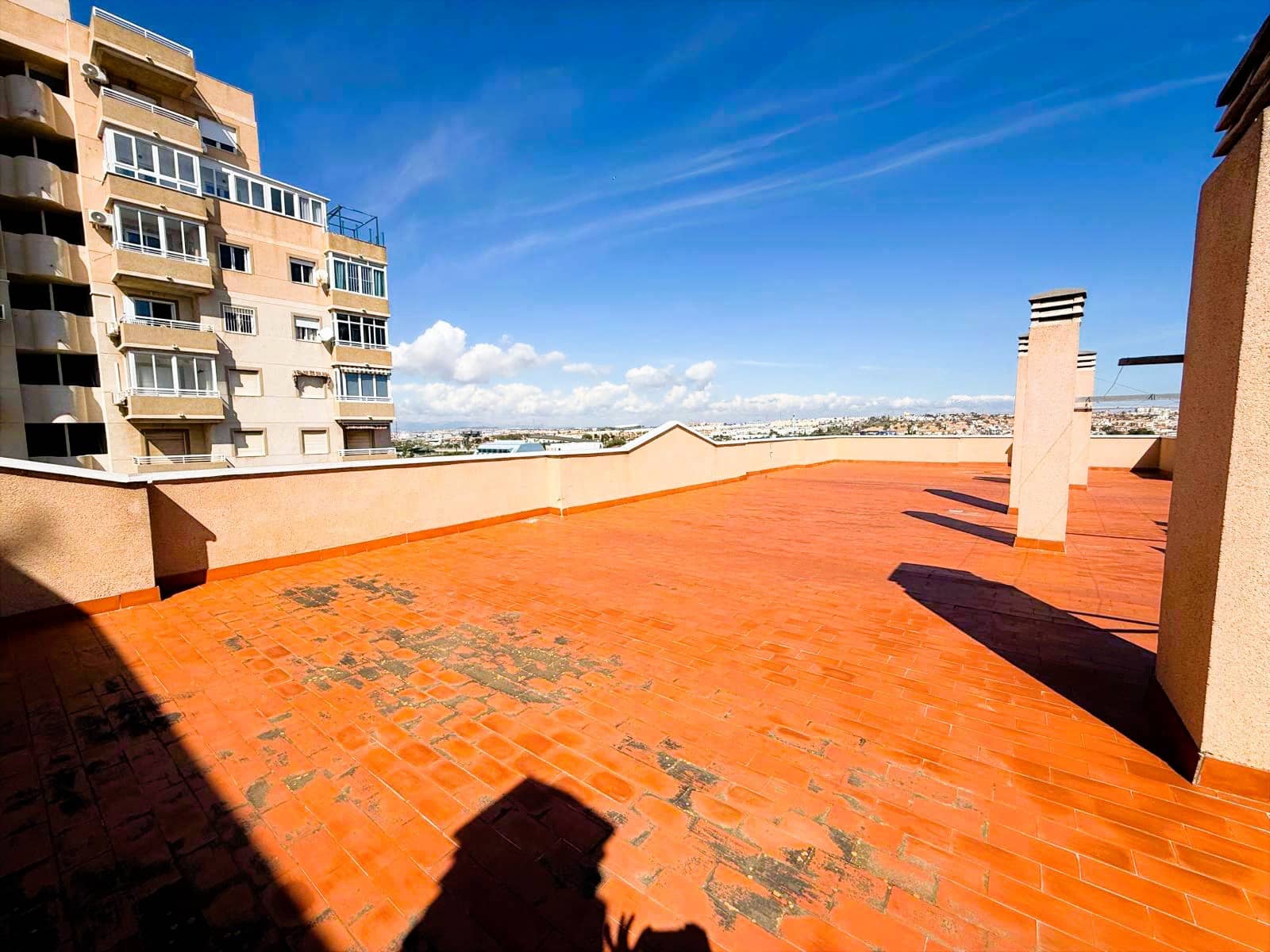 2 soverom Leilighet til salgs i Torrevieja med svømmebasseng - € 159 000 (Ref: 9685904)