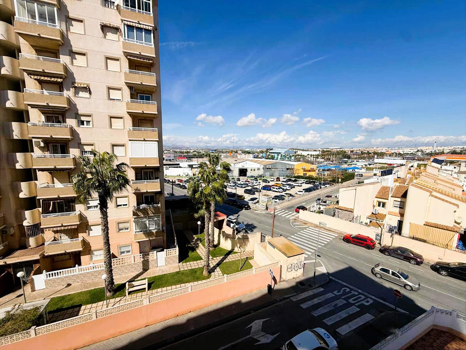 2 soverom Leilighet til salgs i Torrevieja med svømmebasseng - € 159 000 (Ref: 9685904)