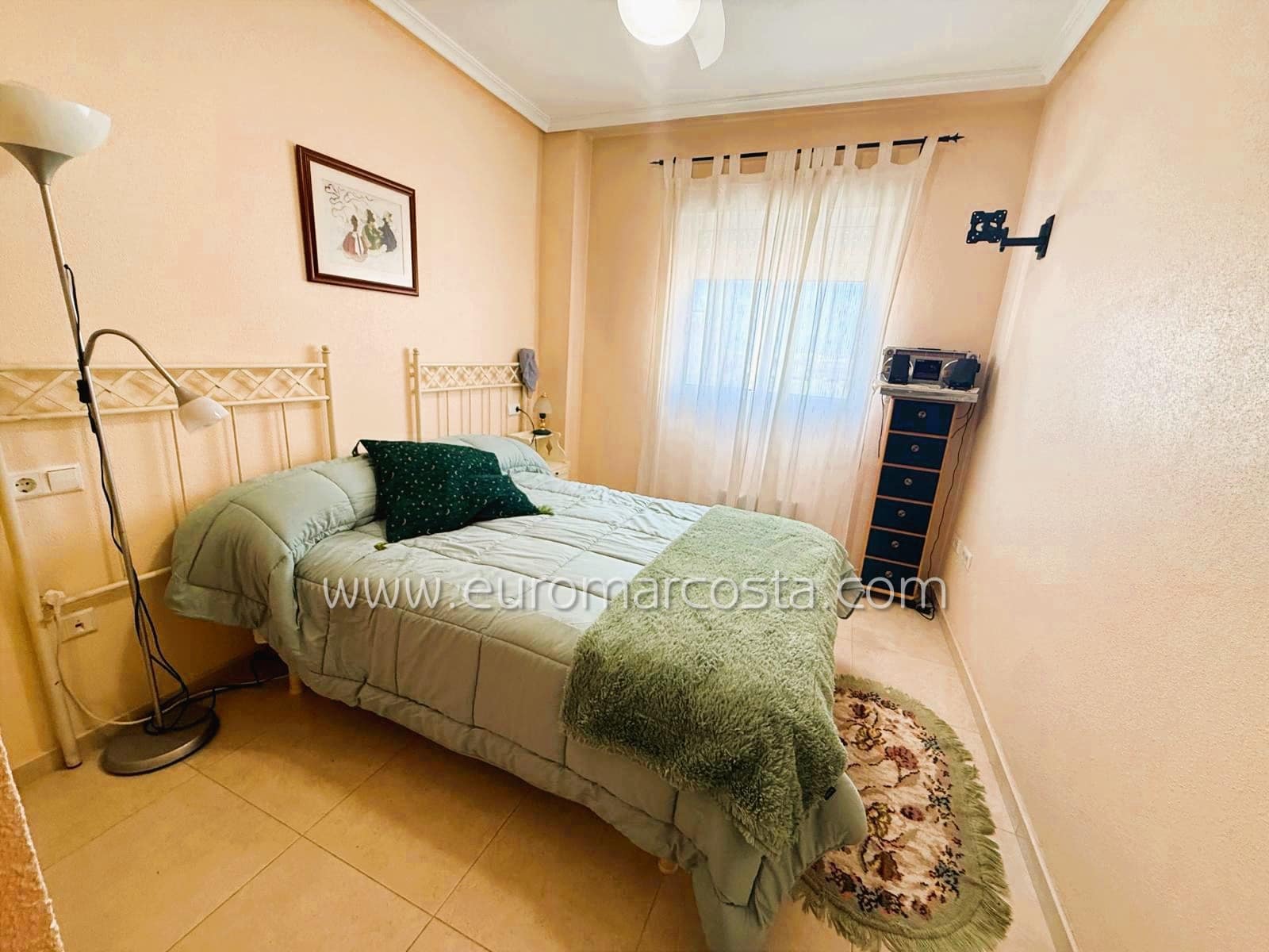 2 soverom Leilighet til salgs i Guardamar del Segura med svømmebasseng garasje - € 181 900 (Ref: 9685905)