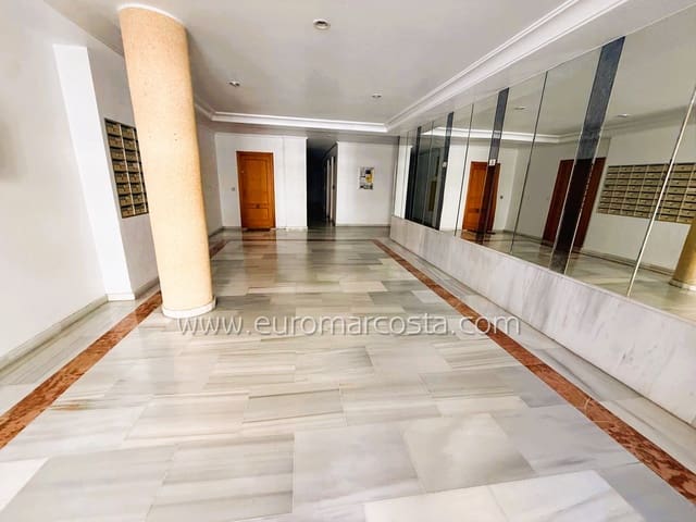2 bedroom Apartment for sale in Guardamar del Segura with pool garage - € 149,990 (Ref: 9699740)