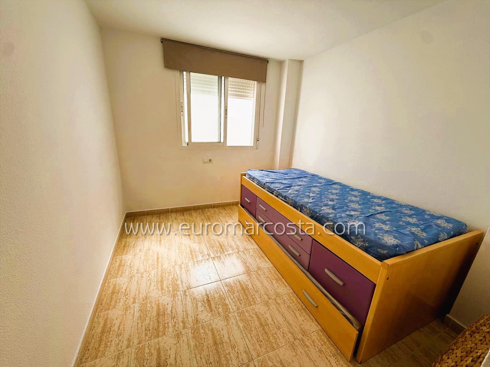 2 soverom Leilighet til salgs i Guardamar del Segura med svømmebasseng garasje - € 149 990 (Ref: 9699740)