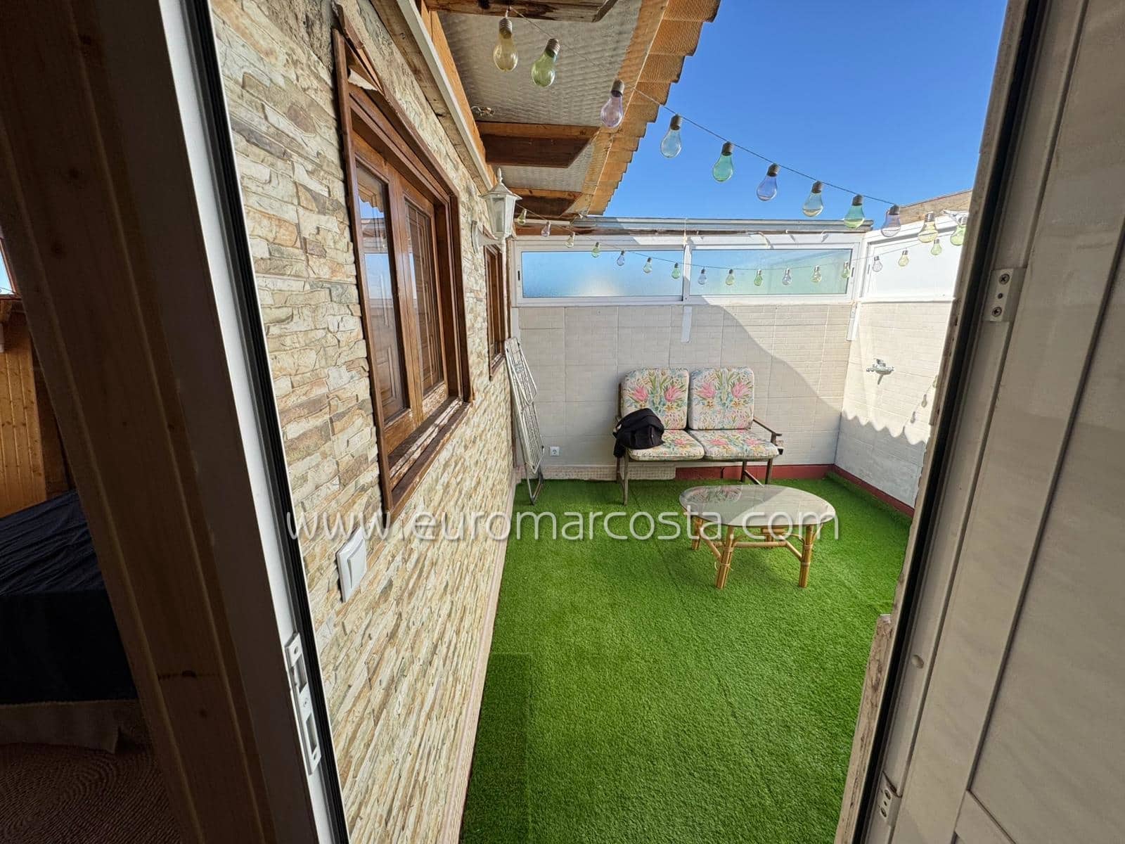2 chambre Bungalow à vendre à Torrevieja avec piscine - 132 000 € (Ref: 9720565)