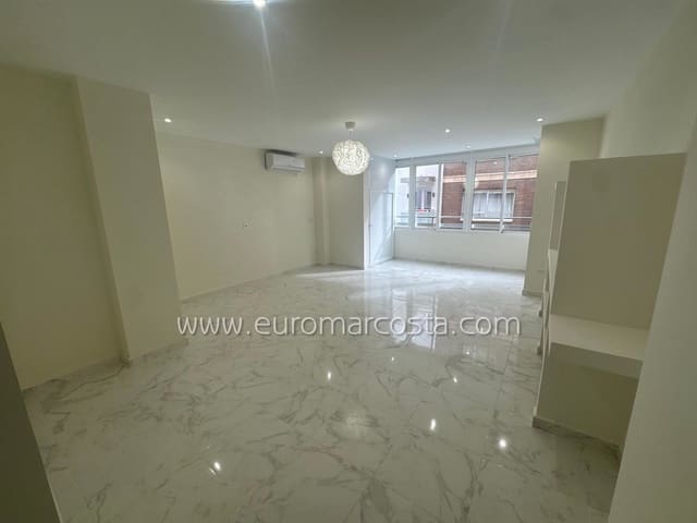 3 chambre Appartement à vendre à Centro - Muelle Pesquero, Torrevieja avec garage - 184 000 € (Ref: 9720704)