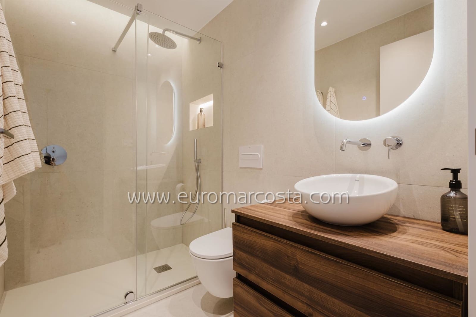 3 camera da letto Appartamento in vendita in Torrevieja con piscina - 349.000 € (Rif: 9720823)