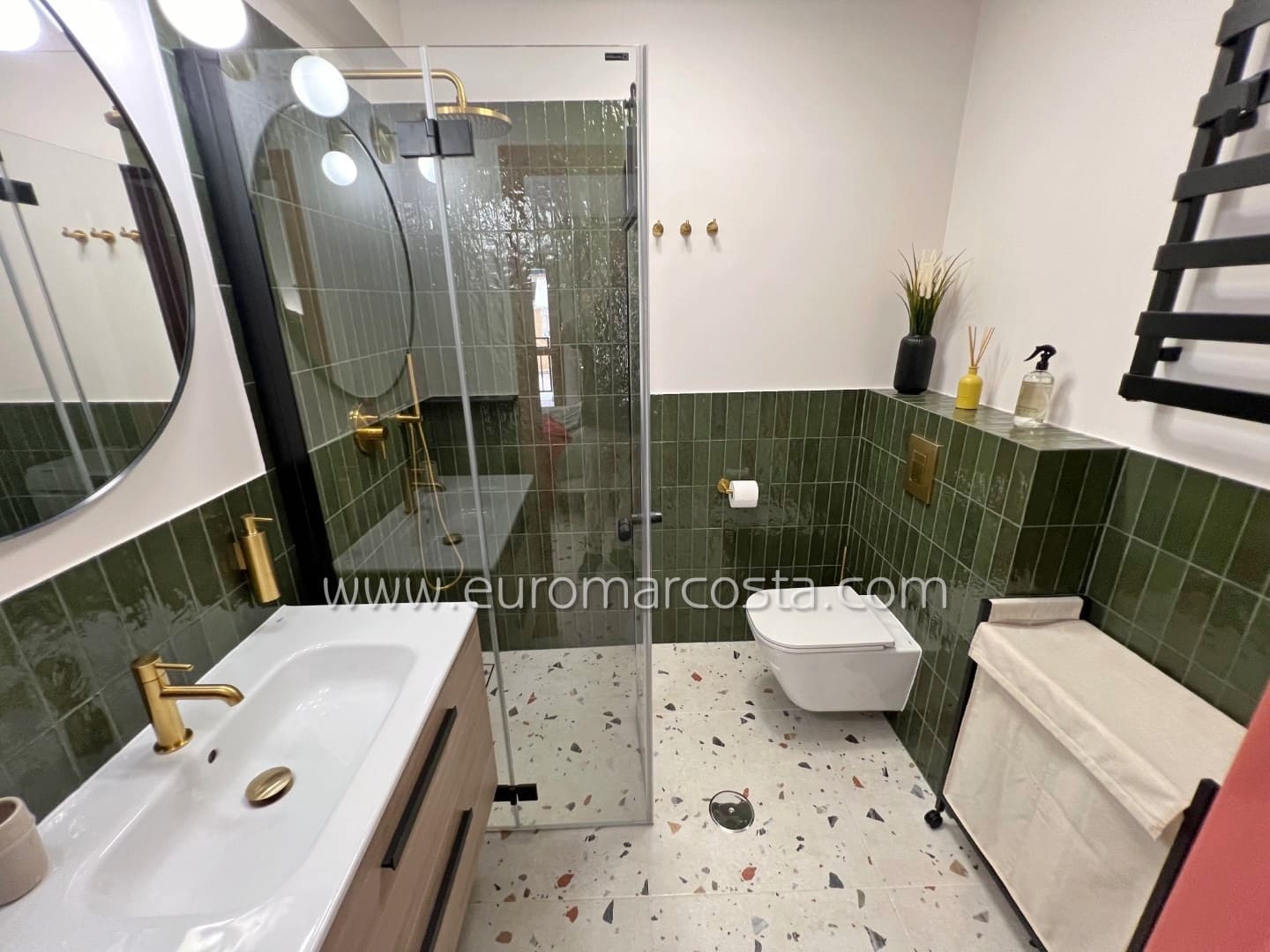 Estúdio para venda em La Mata com piscina garagem - 132 000 € (Ref: 9770967)