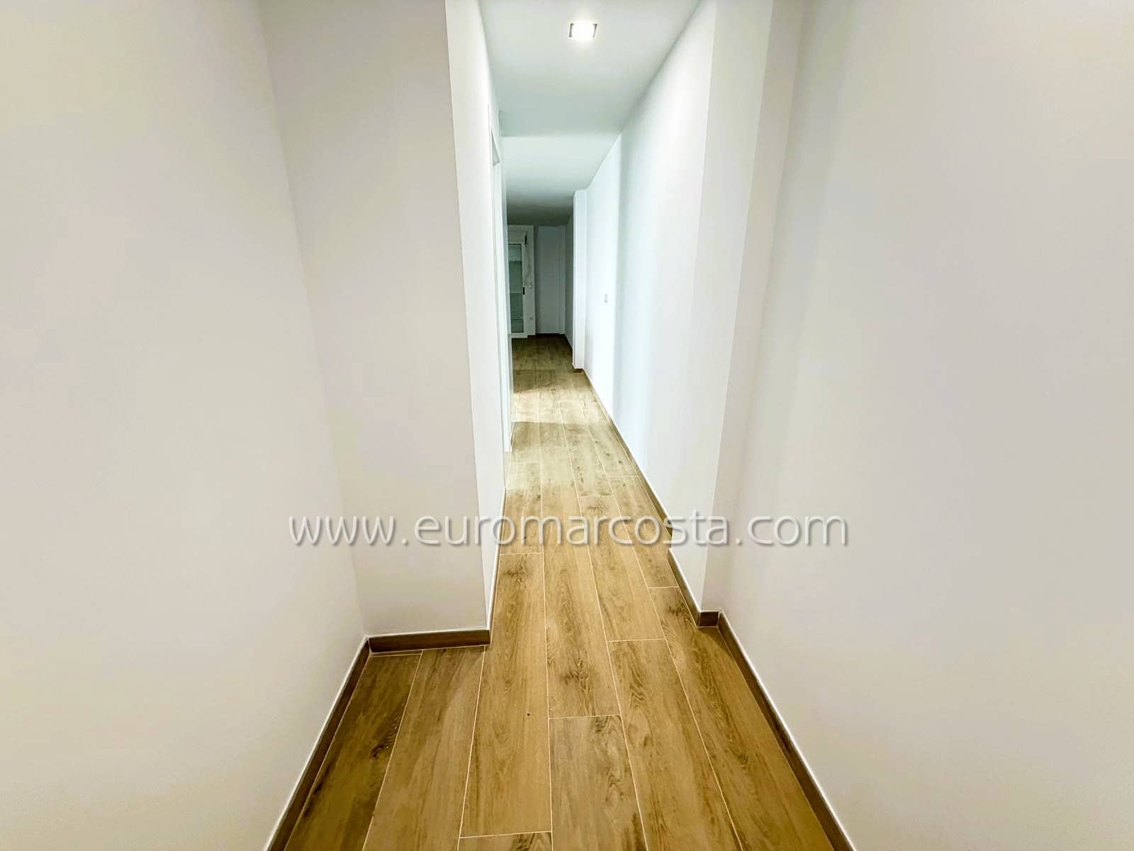 3 makuuhuone Huoneisto myytävänä paikassa La Mata mukana 
autotalli - 240 000 € (Ref: 9795502)