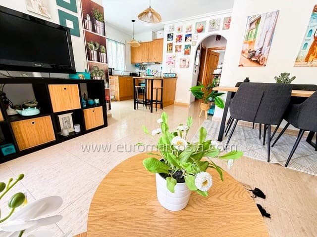 2 soveværelse Rækkehus til salg i Algorfa med swimmingpool garage - € 179.000 (Ref: 9814707)