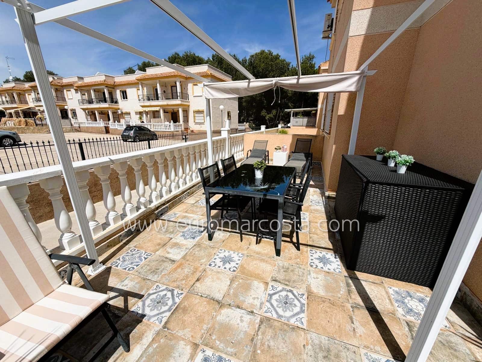 2 camera da letto Villetta a Schiera in vendita in Algorfa con piscina garage - 179.000 € (Rif: 9814707)