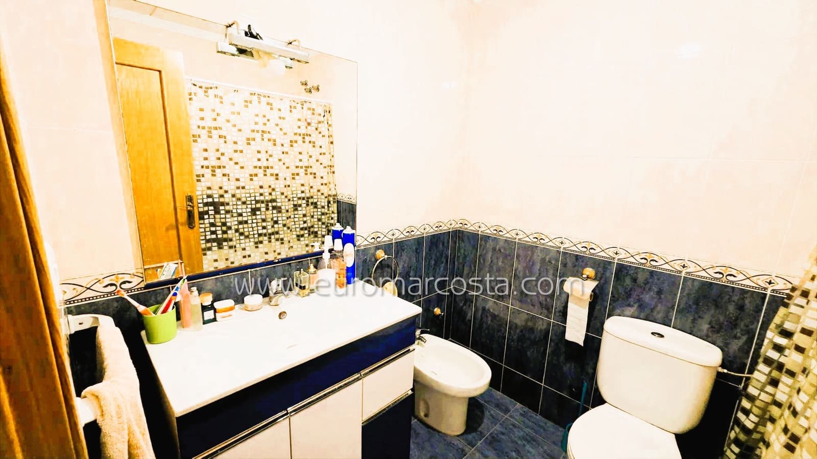 3 chambre Villa/Maison Mitoyenne à vendre à Guardamar del Segura avec piscine - 210 000 € (Ref: 9832301)