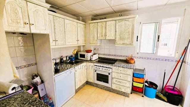 3 chambre Villa/Maison Mitoyenne à vendre à Guardamar del Segura avec piscine - 210 000 € (Ref: 9832301)