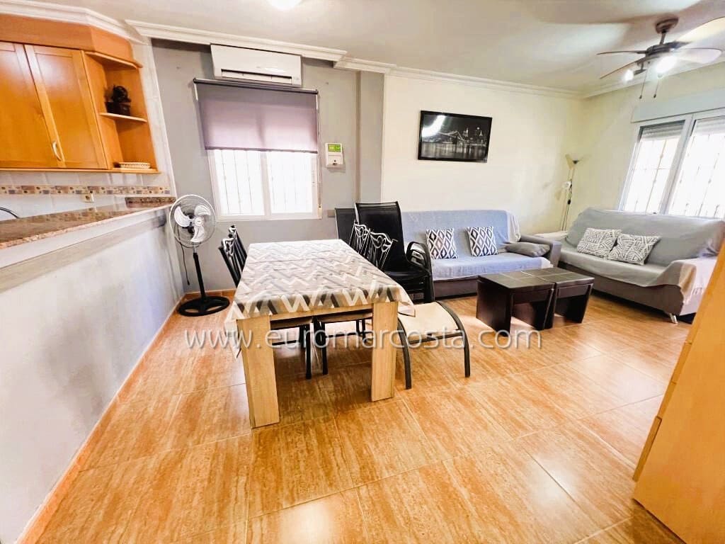 3 Zimmer Villa zu verkaufen in Guardamar del Segura mit Pool Garage - 247.800 € (Ref: 9832302)