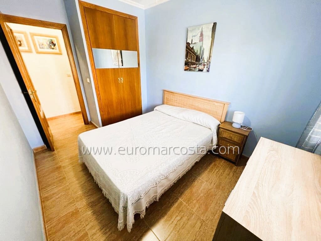 3 Zimmer Villa zu verkaufen in Guardamar del Segura mit Pool Garage - 247.800 € (Ref: 9832302)