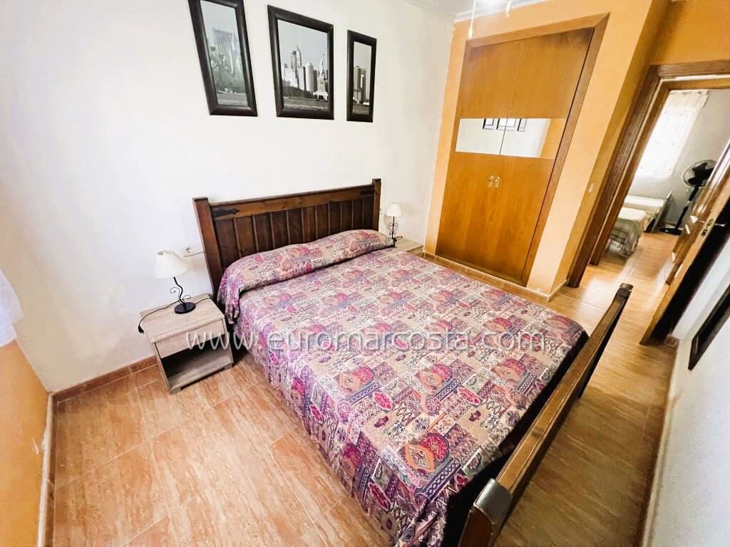 3 Zimmer Villa zu verkaufen in Guardamar del Segura mit Pool Garage - 247.800 € (Ref: 9832302)