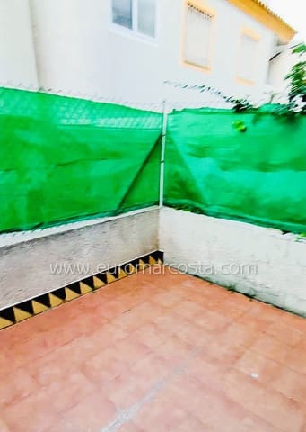 2 soverom Bungalow til salgs i Guardamar del Segura med svømmebasseng garasje - € 163 000 (Ref: 9832871)