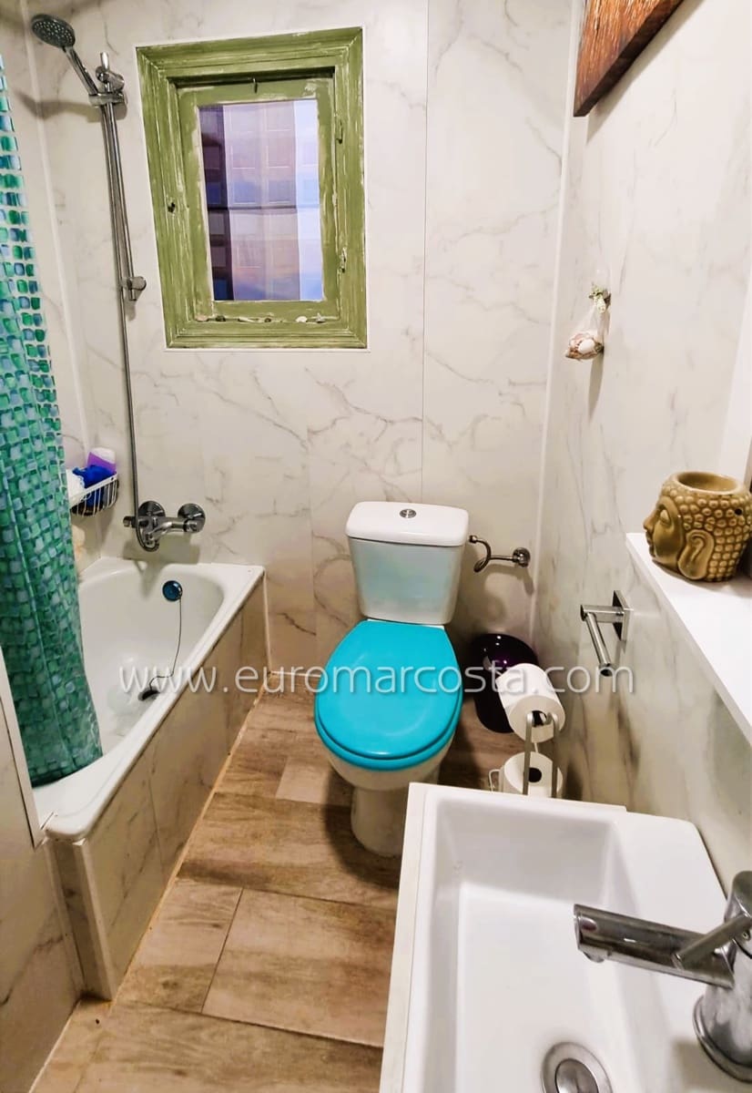 1 soveværelse Rækkehus til salg i Torrevieja - € 102.000 (Ref: 9839949)