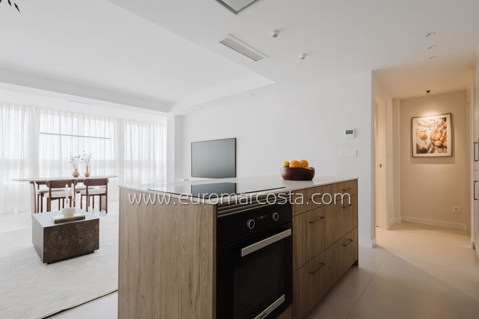 Apartamento de 3 habitaciones en Torrevieja en venta con piscina - 329.000 € (Ref: 9844382)