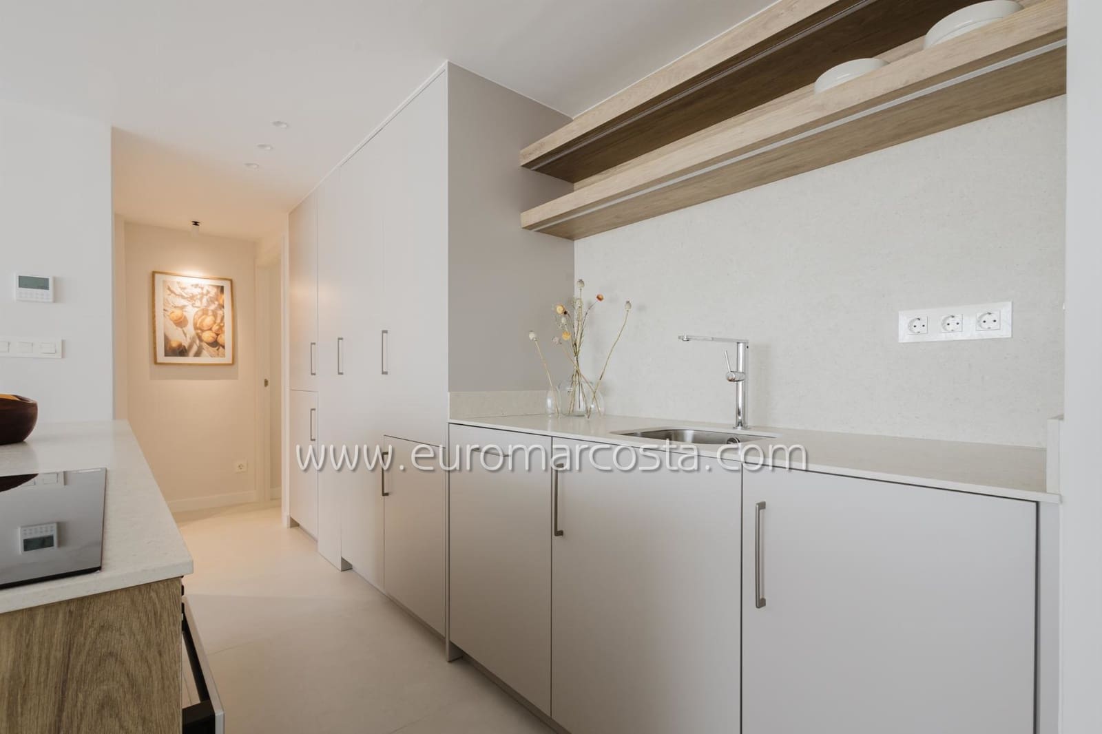 Apartamento de 3 habitaciones en Torrevieja en venta con piscina - 329.000 € (Ref: 9844382)