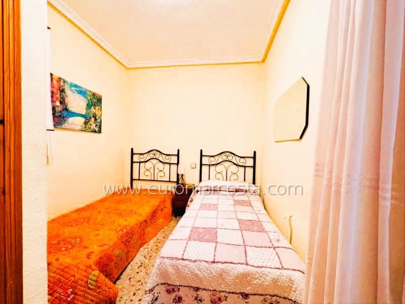 Apartamento de 2 habitaciones en La Mata en venta - 149.000 € (Ref: 9848112)
